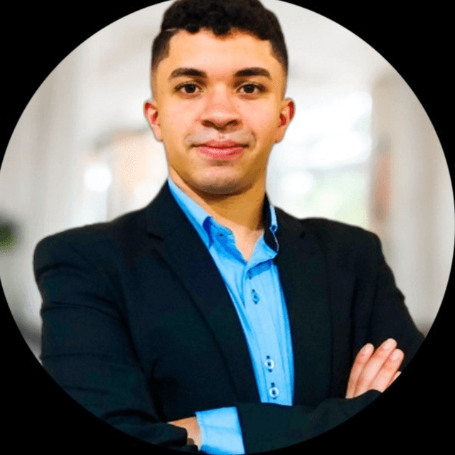 Foto de Perfil de Adriano Junior, Desenvolvedor e Analista de Dados